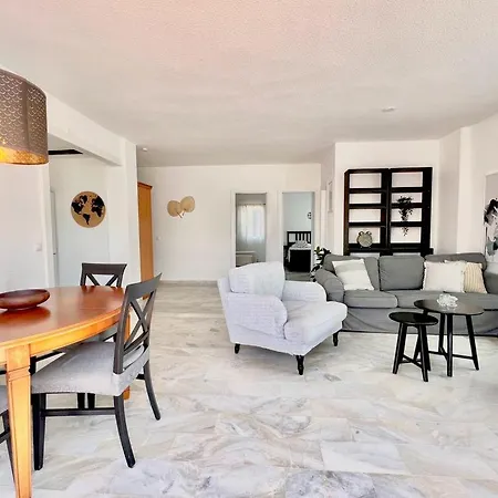 Playa Torreblanca Apartment Fuengirola